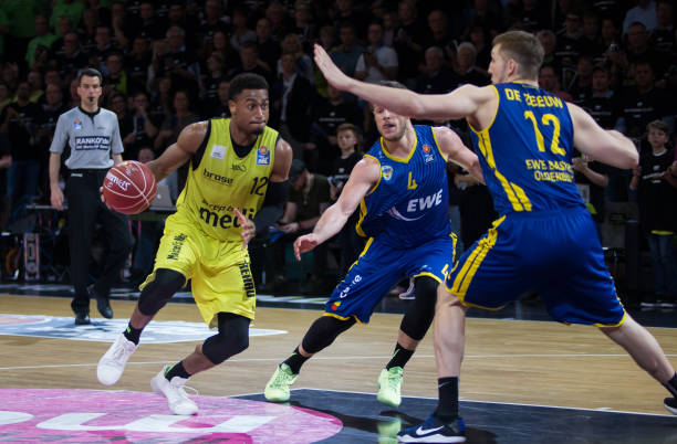 队医与队友 队医与队友